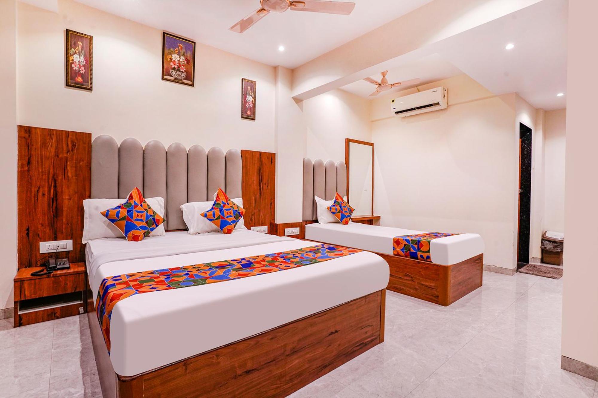 Fabexpress Utsav Residency - Nr Panvel 호텔 Jāmb 외부 사진